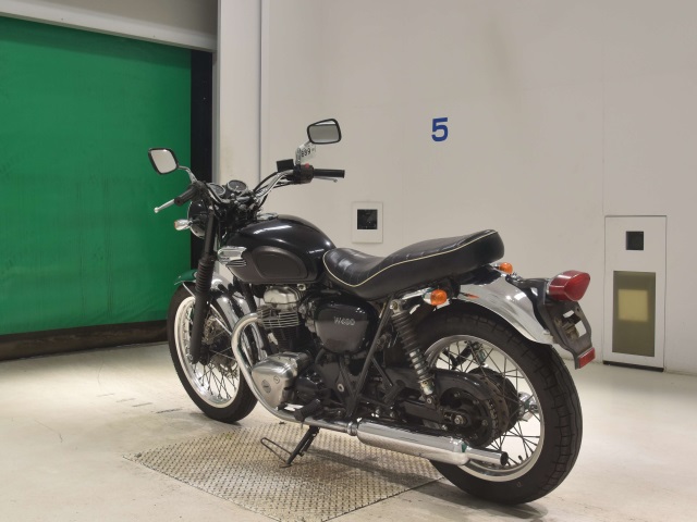 Kawasaki W400 — фото 6