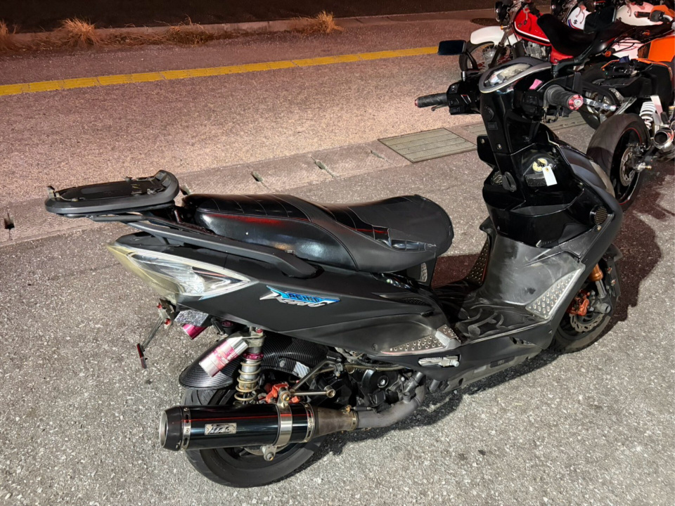 Kymco ｷﾑｺﾚｰｼﾝｸﾞｷﾝｸﾞ180FI — фото 5
