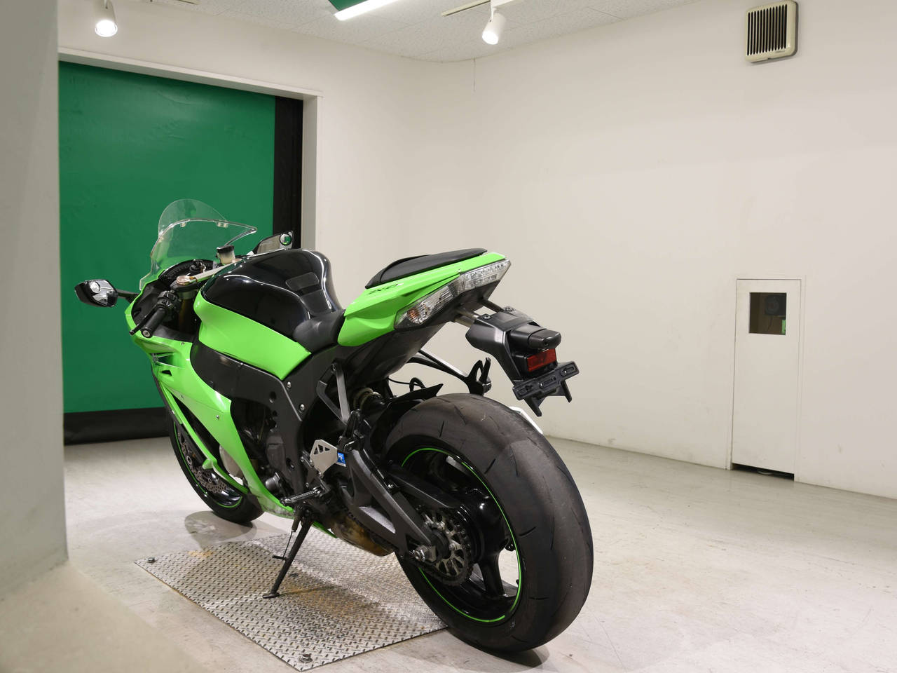 5481] Kawasaki NINJA ZX-10R - JKAZXT00JJA003445