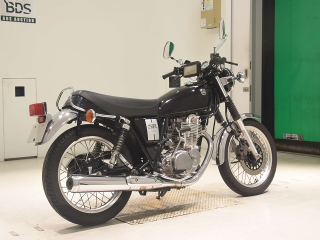 Yamaha SR400 — фото 5