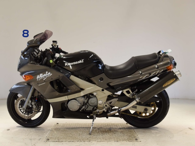 Kawasaki ZZ-R400 — фото 2