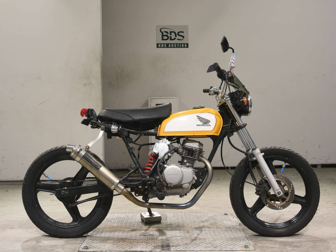 Honda APE50