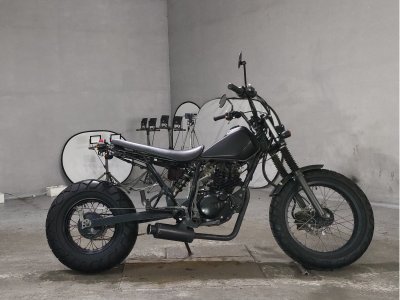 Yamaha TW225
