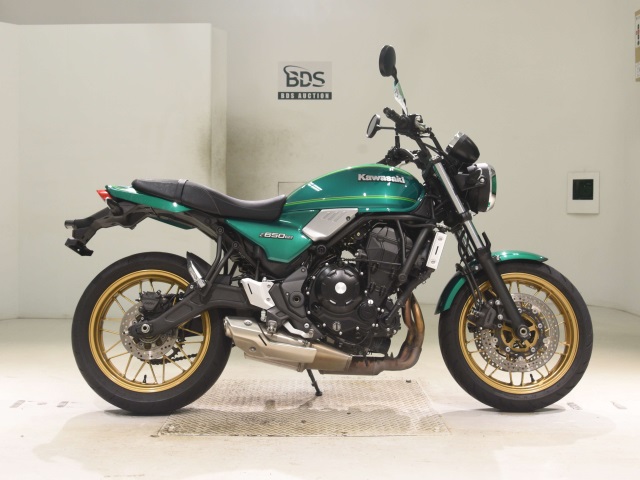 Kawasaki Z650RS
