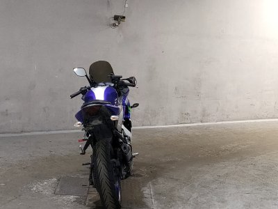 Yamaha YZF-R25 — фото 4