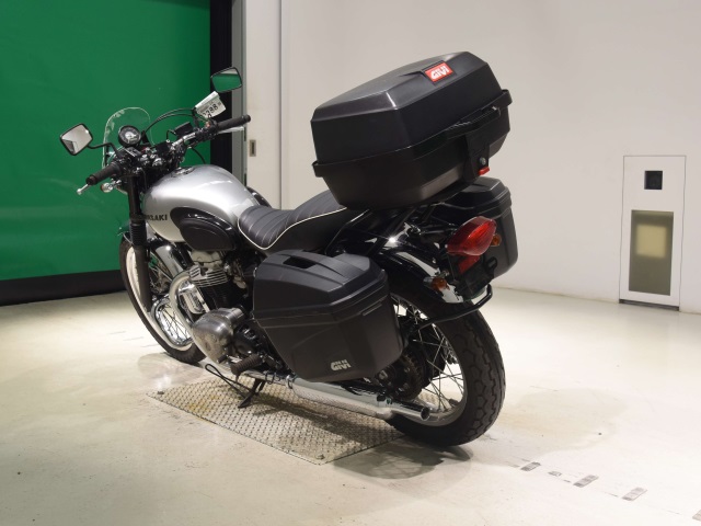 Kawasaki W400 — фото 6