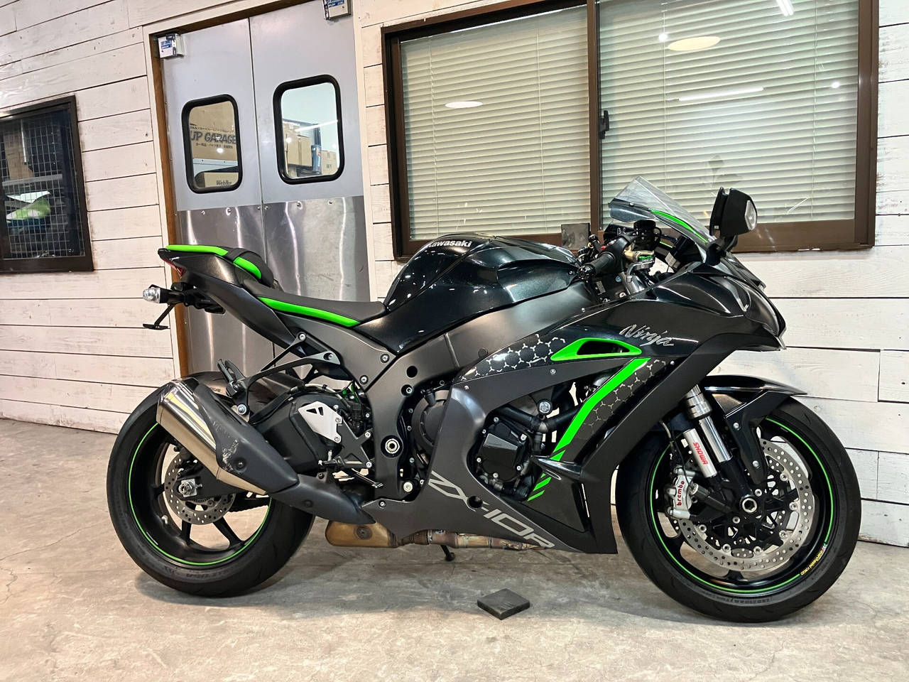 Kawasaki NINJA ZX-10R