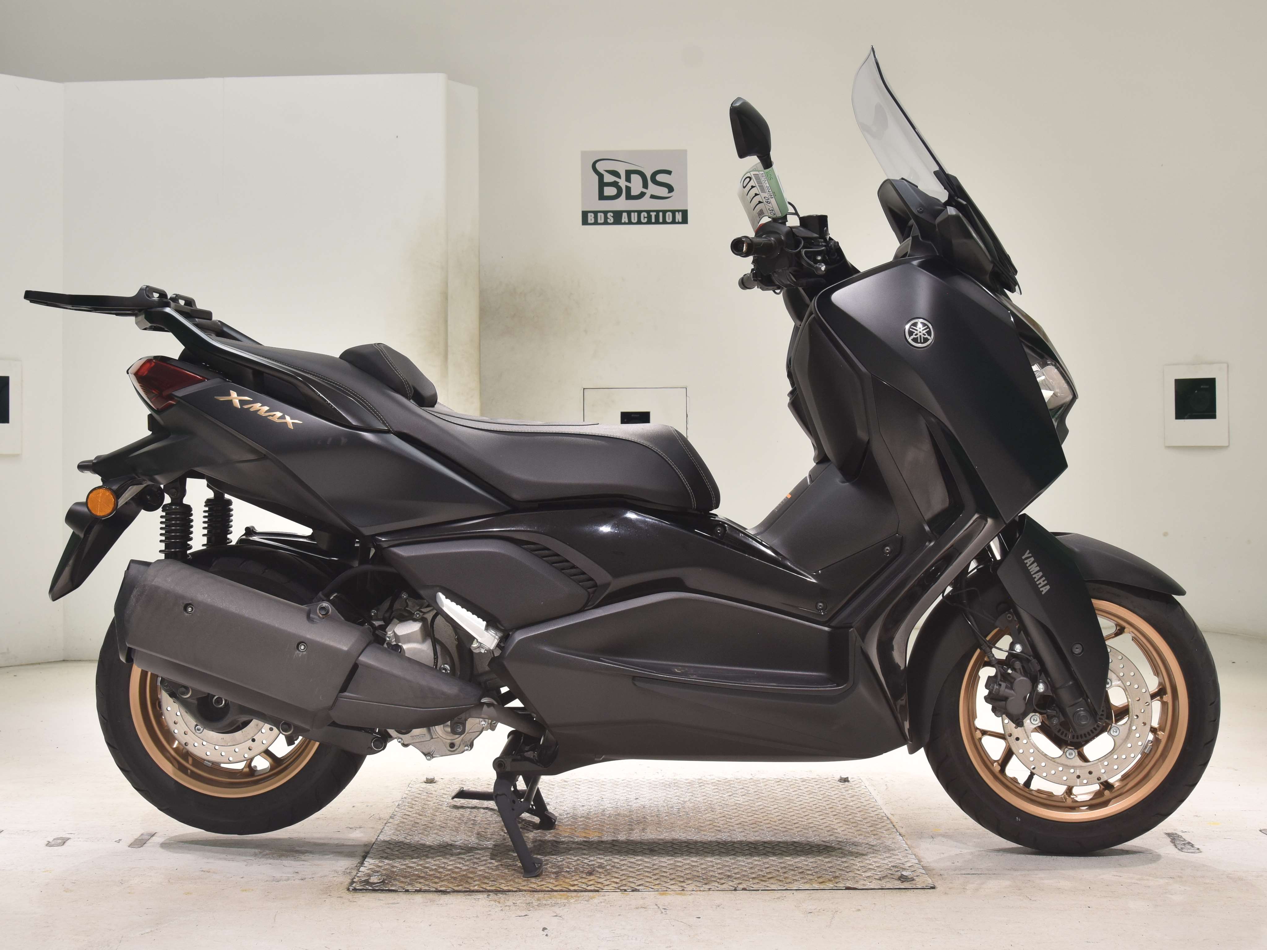 Yamaha X-MAX250