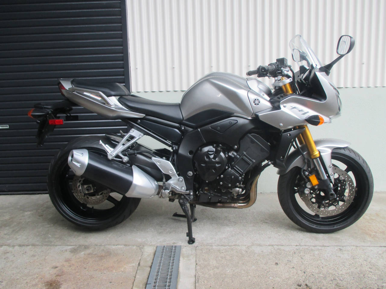 Yamaha FZ1 FAZER