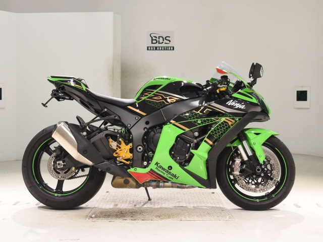 7540] Kawasaki NINJA ZX-10R - ZXT00C-033297