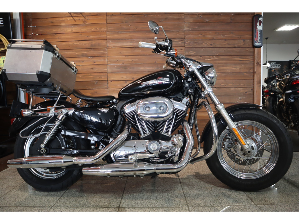 Harley-Davidson SPORTSTER CUSTOM XL1200C