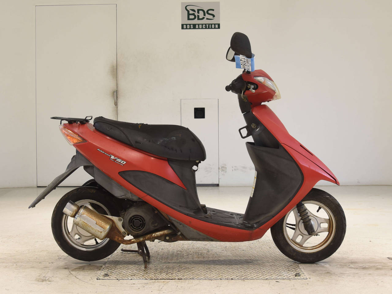 Suzuki ADDRESS V50
