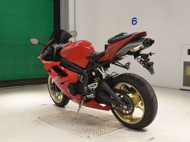 Triumph DAYTONA 675 — фото 6