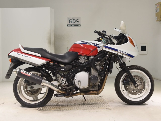 Honda CBR1000F