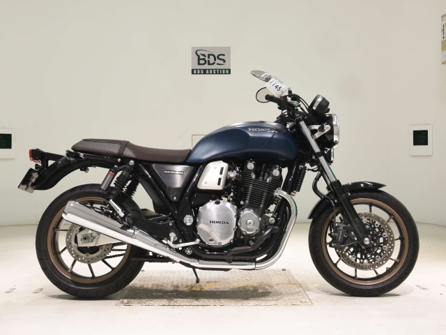 Honda CB1100RS