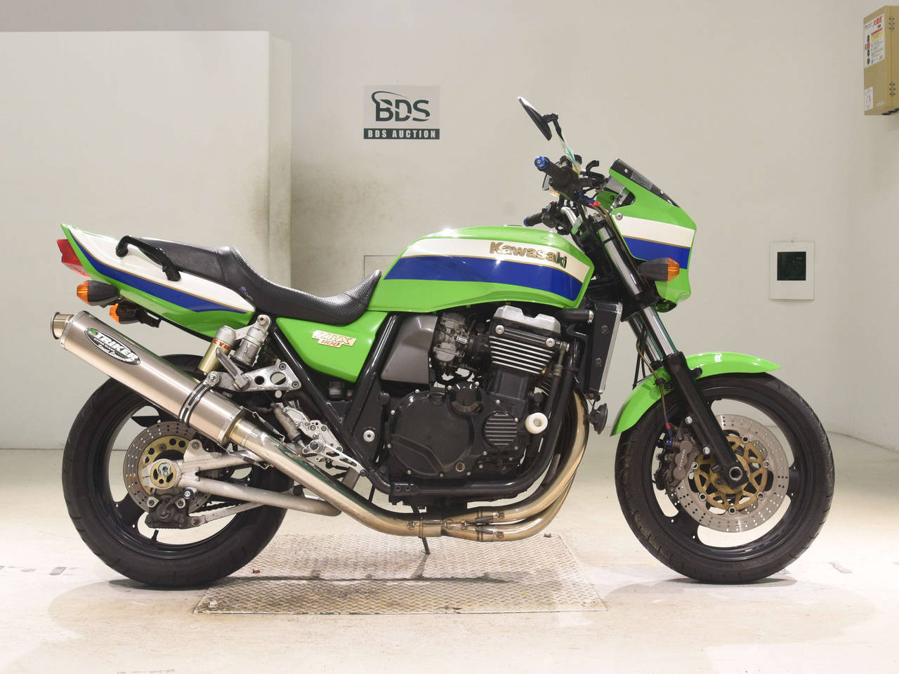 Kawasaki ZRX1100