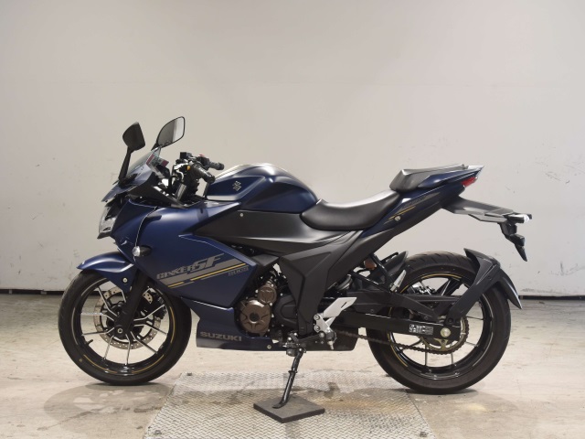 Suzuki GIXXER SF250 — фото 2
