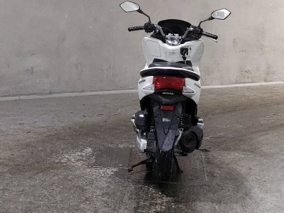 Honda PCX150 — фото 4