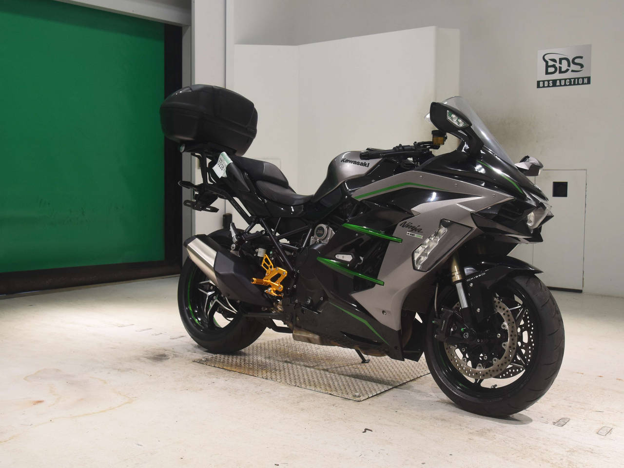 0238] Kawasaki NINJA H2 - ZXT02A-009548