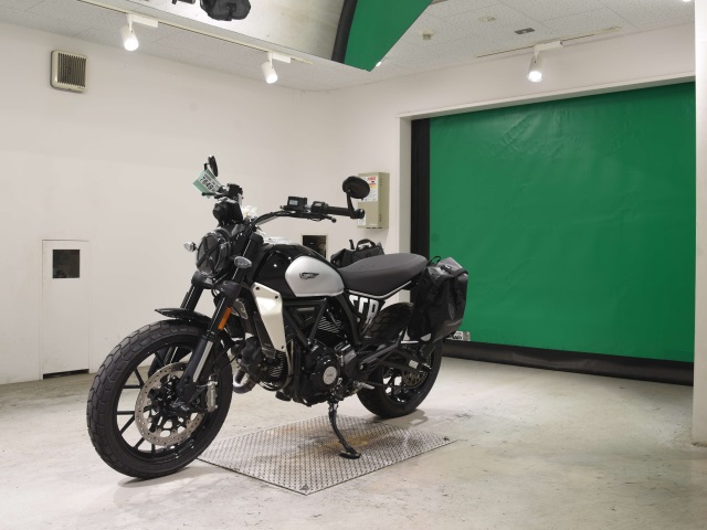 Ducati SCRAMBLER 803 ICON — фото 4