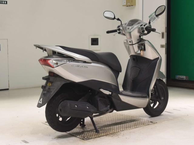 Honda LEAD125 — фото 5