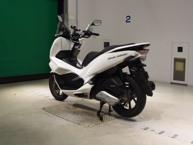 Honda PCX150 — фото 6