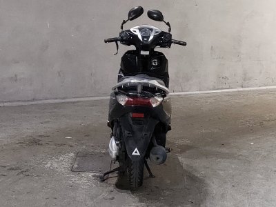 Honda LEAD125 — фото 4