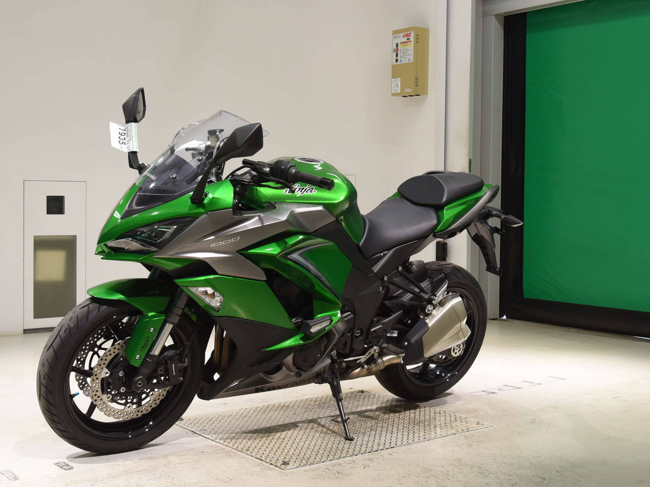 tsunakan 7935] Kawasaki NINJA1000A - ZXT00W-025696