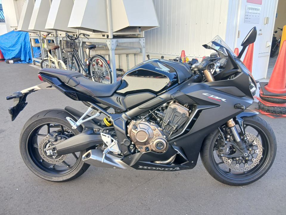 Honda CBR650R