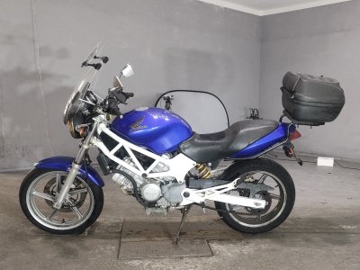 Honda VTR250 — фото 2