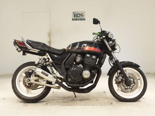 Kawasaki ZRX 400
