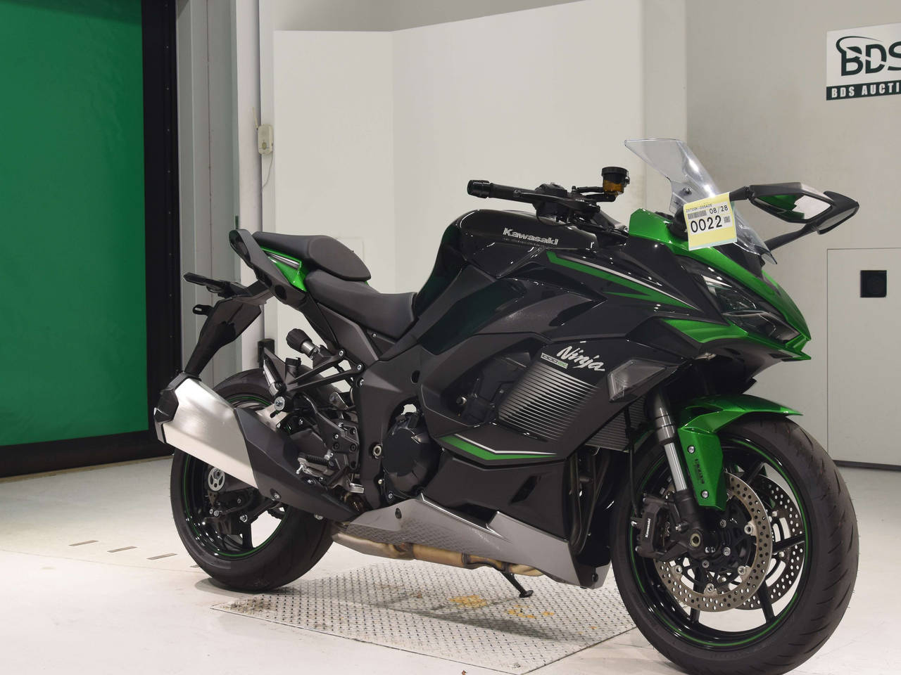 0022] Kawasaki NINJA1000SX - ZXT02K-035425