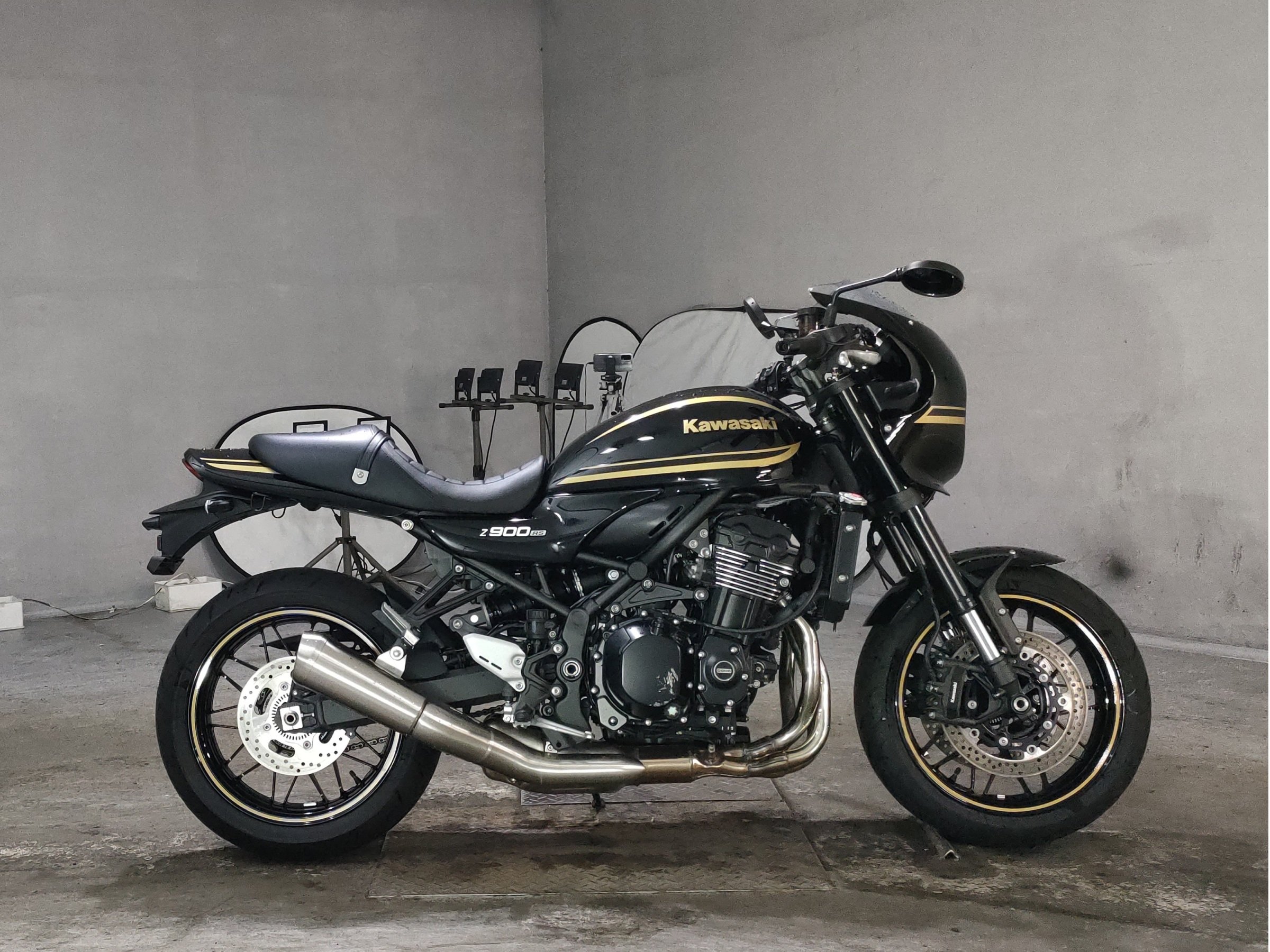 Kawasaki Z900RS CAFE
