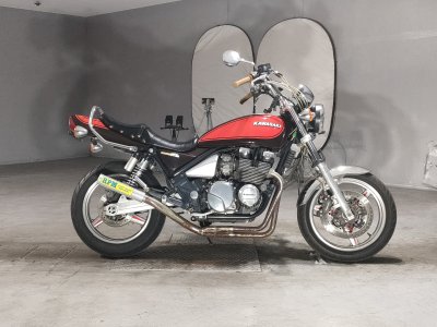 Kawasaki ZEFAR 400
