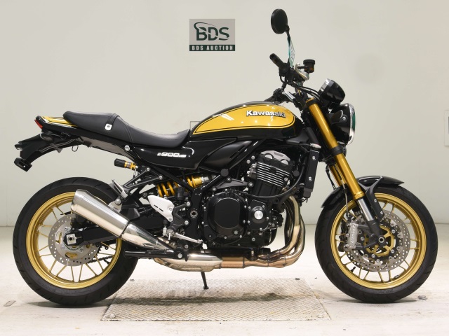 Kawasaki Z900RS SE