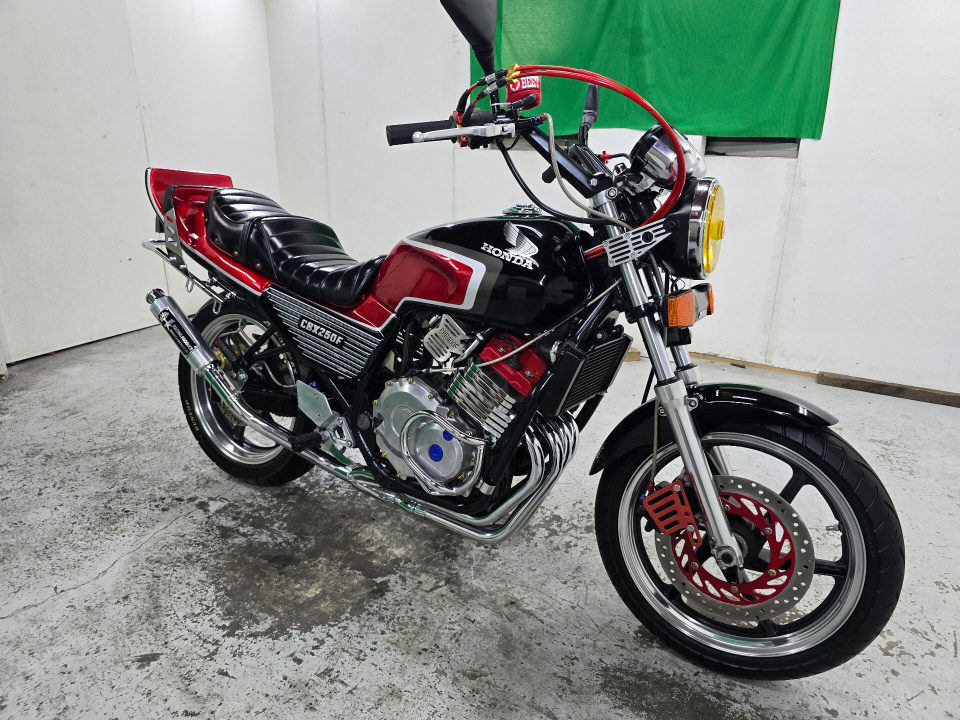 Honda JADE CB250