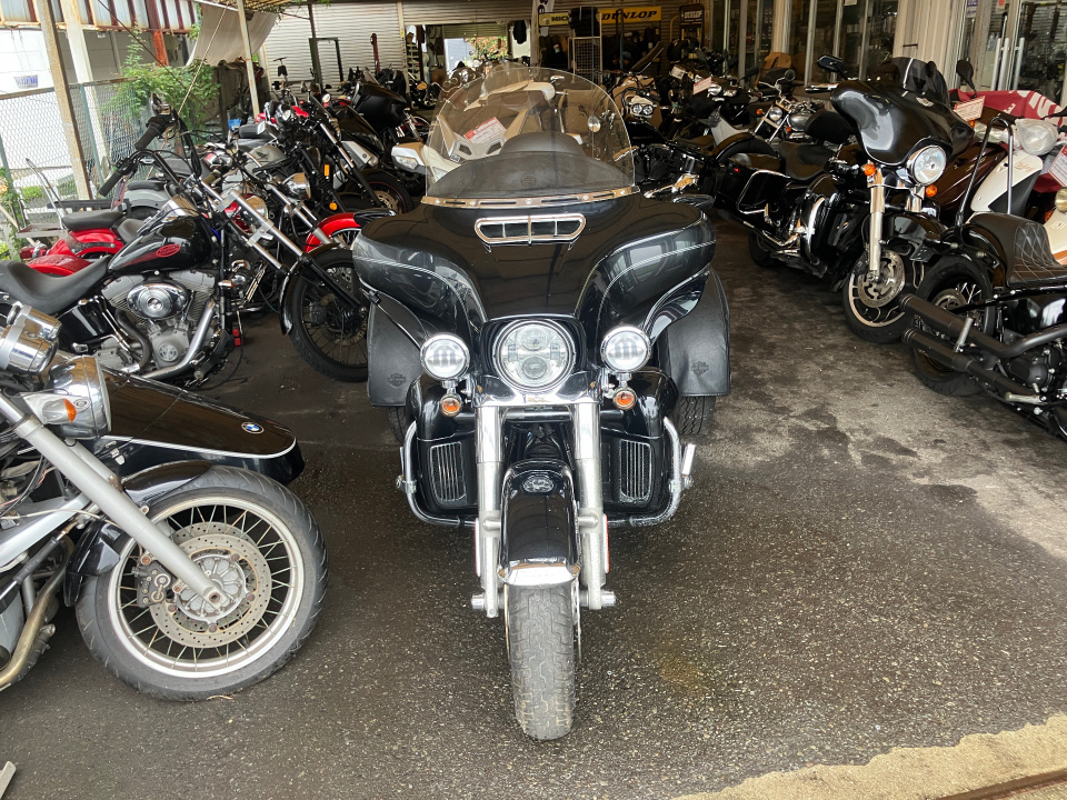 HD TRI GLIDE ULTRA CLASSIC FLHTCUTG1580 — фото 4