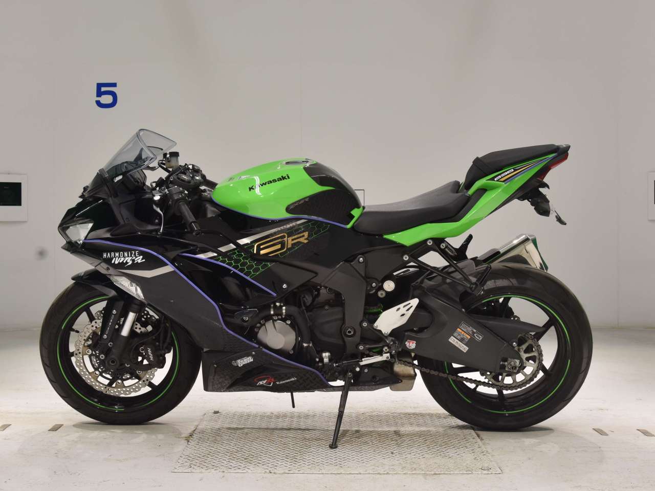 ちーページ 2675] Kawasaki ZX-6RA - ZX636G-010316