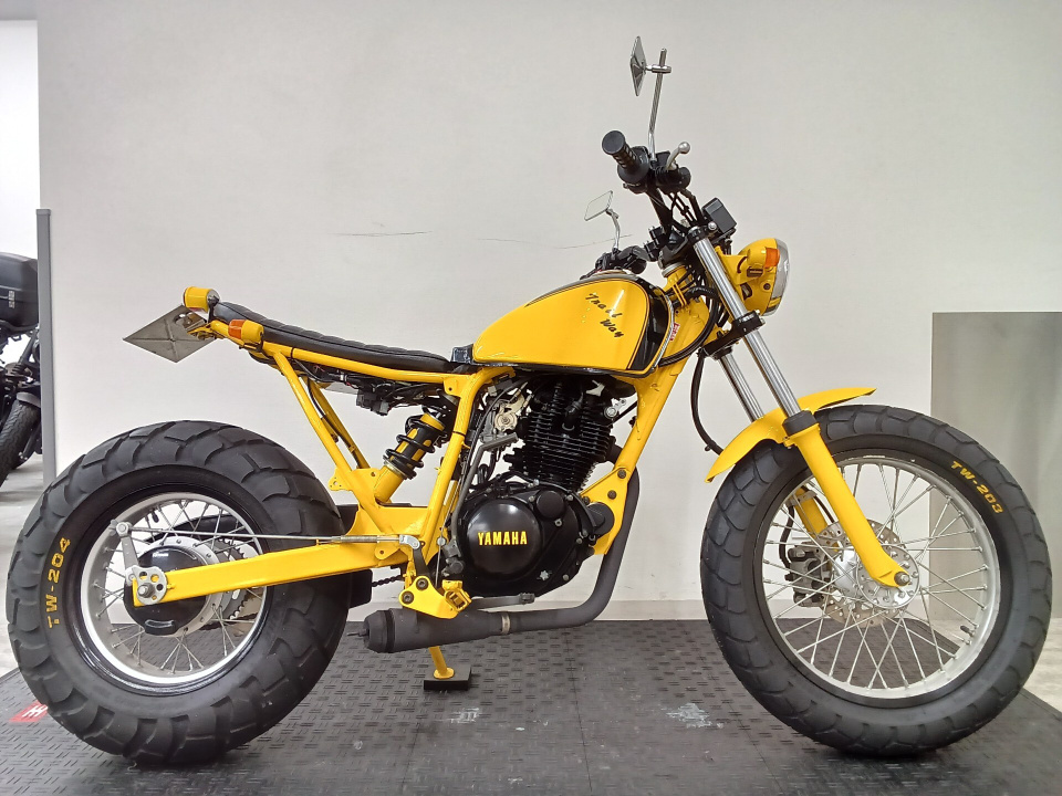 Yamaha TW225
