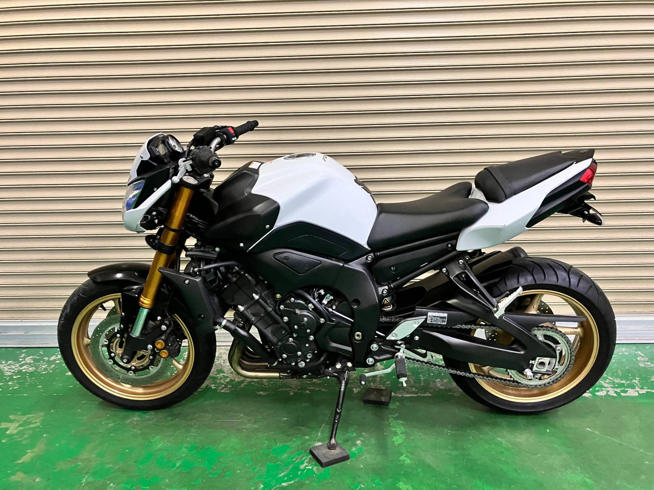 24158 FZ8 JYARN2550000125** フロント ブレーキ ディスクローター