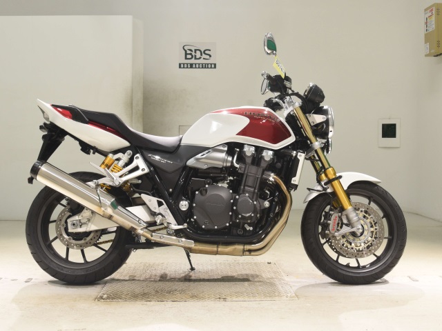 Honda CB1300SF