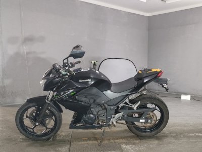 Kawasaki Z250 — фото 2