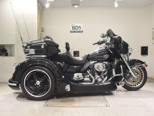 HD ELECTRA GLIDE FLHTCU1580