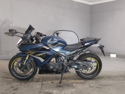 Honda CBR400R — фото 2