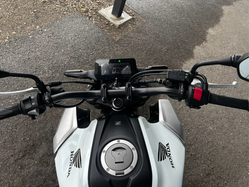 Honda CB125R — фото 7