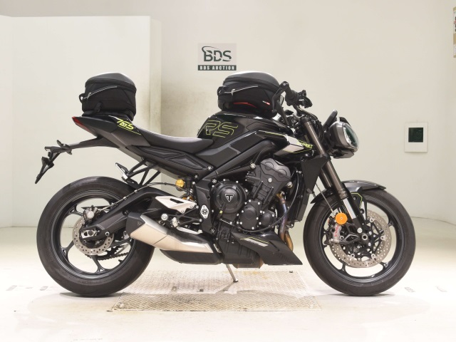Triumph STREET TRIPLE RS