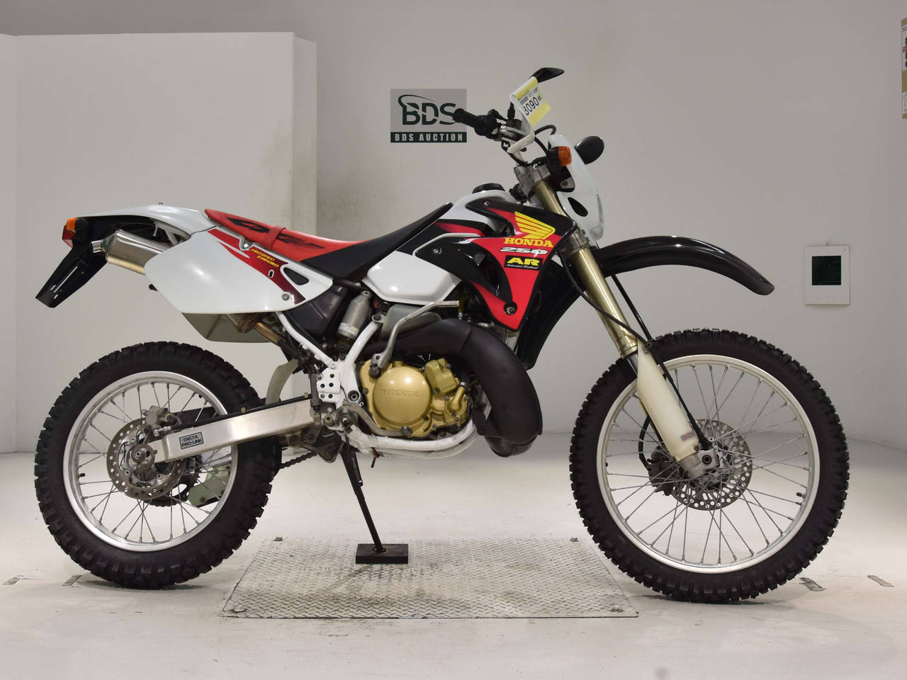 8090] Honda CRM250AR - MD32-1001934