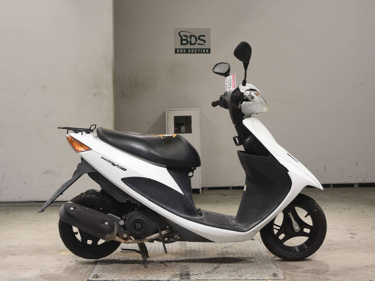 Suzuki ADDRESS V50