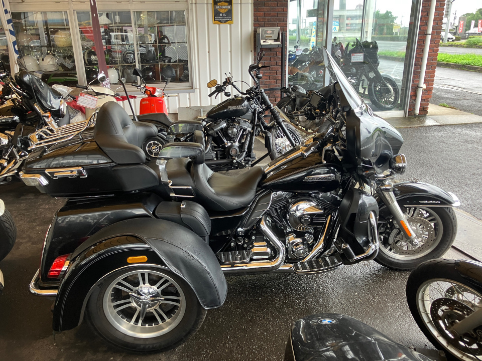 HD TRI GLIDE ULTRA CLASSIC FLHTCUTG1580
