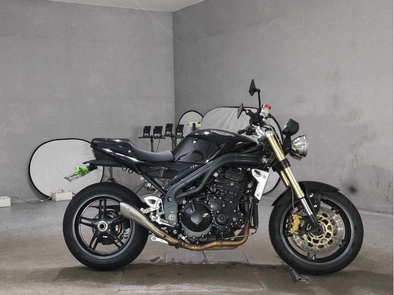 Triumph SPEED TRIPLE, zdjęcie 1